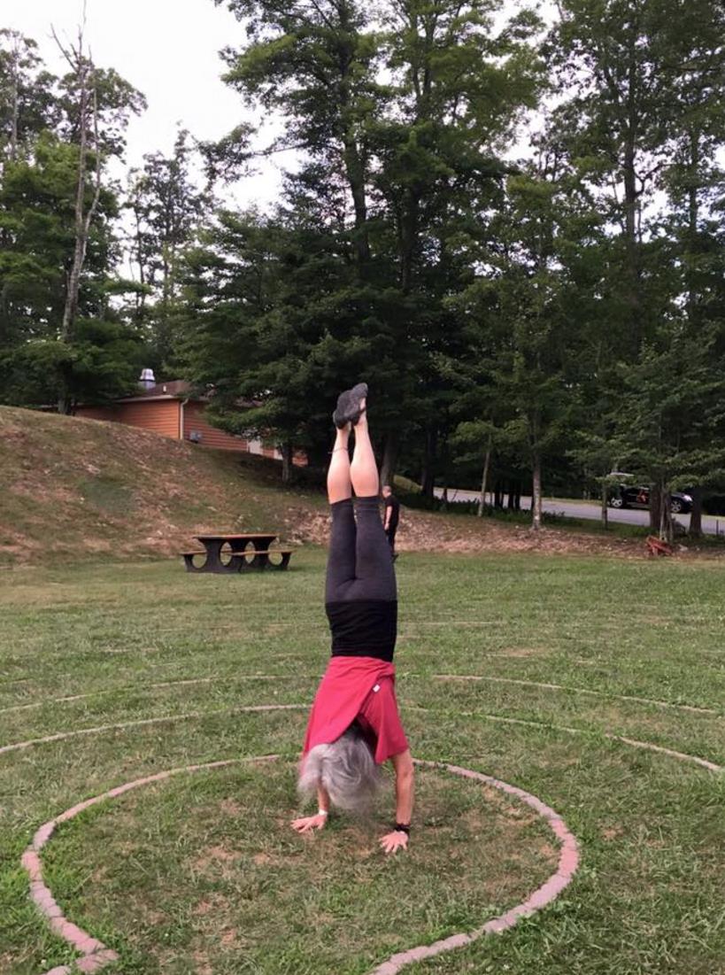 LJ - Handstand in Center of Labryinth